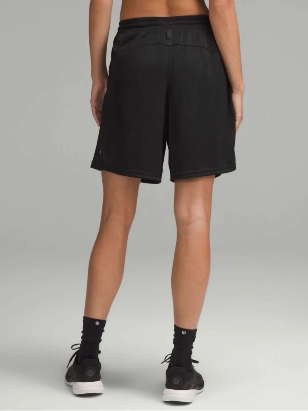 Lululemon Relaxed-Fit Mesh Training Short 8
